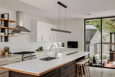 2700 E 12th Street, Austin, TX 78702 - Photo 14