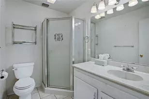 813 S Guadalupe St, Lockhart, TX 78644 - Photo 20