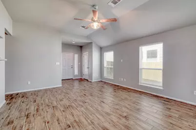 264 Gaida Loop, Georgetown, TX 78628 - Photo 8