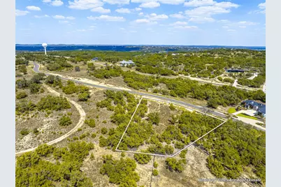 1761 Paradise Parkway, Canyon Lake, TX 78133 - Photo 8