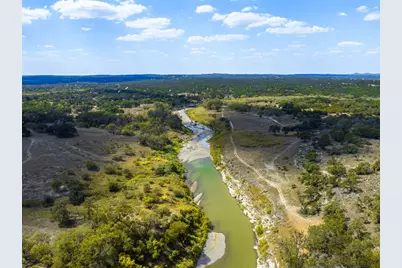 1761 Paradise Parkway, Canyon Lake, TX 78133 - Photo 14