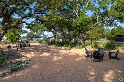 902 Main Street, Blanco, TX 78606 - Photo 4