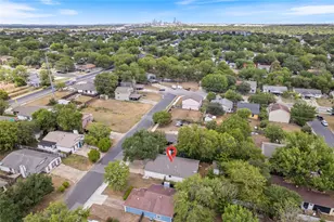 6807 Trendal Ln, Austin, TX 78744 - Photo 36