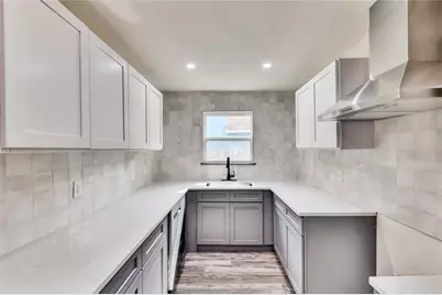 6807 Trendal Lane, Austin, TX 78744 - Photo 12