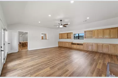 6589 State Highway 304 Highway, Harwood, TX 78632 - Photo 16