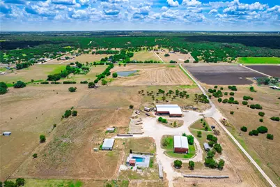 1301 County Rd 228, Florence, TX 76527 - Photo 40