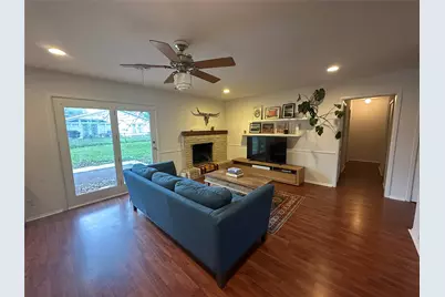 1908 Pompton Dr Drive, Austin, TX 78757 - Photo 2