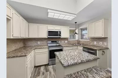 1710 Oaklawn Drive, Taylor, TX 76574 - Photo 8