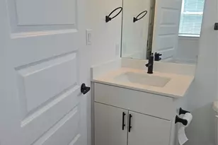 7601 Carver Ave, Austin, TX 78752 - Photo 10