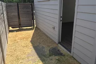 7601 Carver Ave, Austin, TX 78752 - Photo 10