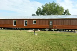 5111 Tucker Hill Ln, Cedar Creek, TX 78612 - Photo 2