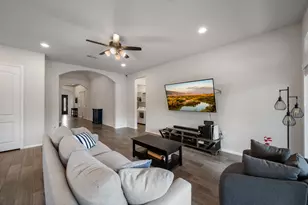 6901 Empresa Dr, Austin, TX 78738 - Photo 6