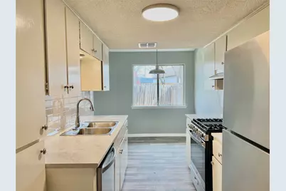 10707 Daryl Cove, Austin, TX 78758 - Photo 8