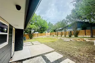 7300 Fred Morse Dr, Austin, TX 78723 - Photo 24