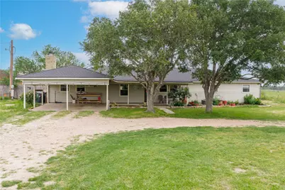 1192 County Road 138, Giddings, TX 78942 - Photo 2