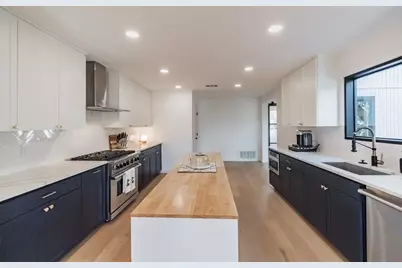 2100 Apricot Glen Drive, Austin, TX 78746 - Photo 8