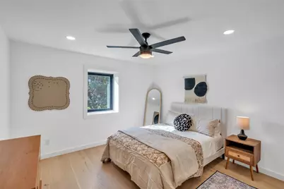 2100 Apricot Glen Drive, Austin, TX 78746 - Photo 24