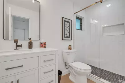 2100 Apricot Glen Drive, Austin, TX 78746 - Photo 22