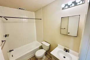 5207 Thunderbird St, Lago Vista, TX 78645 - Photo 22