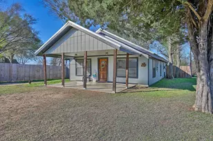 533 Giddings St, Lexington, TX 78947 - Photo 16