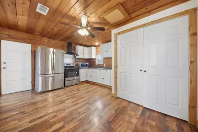 533 Giddings Street, Lexington, TX 78947 - Photo 10