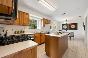 8407 Red Willow Dr, Austin, TX 78736 - Photo 4