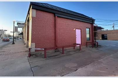 702 Chestnut St Street #106, Bastrop, TX 78602 - Photo 6