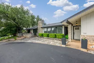 703 Vanguard St, Lakeway, TX 78734 - Photo 38