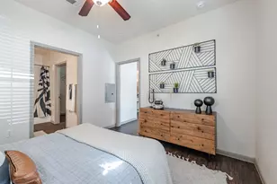 12800 Center Lake Dr, Austin, TX 78753 - Photo 4