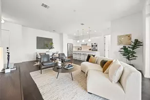 800 Embassy Dr, Austin, TX 78702 - Photo 4