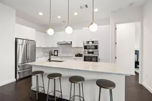 800 Embassy Dr, Austin, TX 78702 - Photo 8