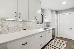 658 Mairo St, Austin, TX 78748 - Photo 10