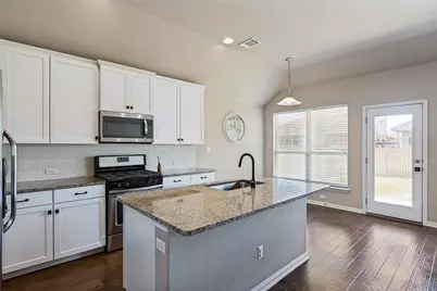 2224 Bonavista Way, Leander, TX 78641 - Photo 14
