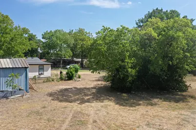 910 E 20th Street, Georgetown, TX 78626 - Photo 14