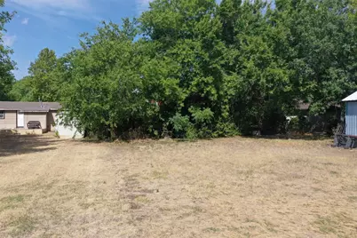 910 E 20th Street, Georgetown, TX 78626 - Photo 12