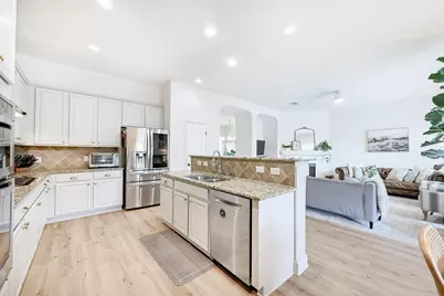 7721 Haggans Lane, Austin, TX 78739 - Photo 10
