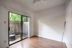 2815 Rio Grande St, Austin, TX 78705 - Photo 14