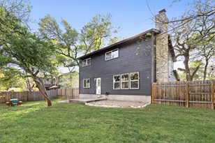 7909 Manassas Dr, Austin, TX 78745 - Photo 36