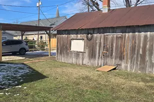 420 W 6th St, Taylor, TX 76574 - Photo 12