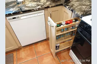 1712 Creek Bend Circle, Round Rock, TX 78681 - Photo 10