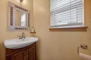 1200 Mountain View Dr, Pflugerville, TX 78660 - Photo 28