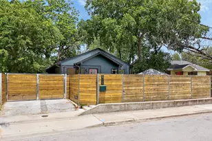 2714 E 2nd St, Austin, TX 78702 - Photo 30