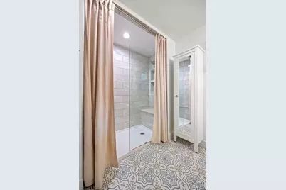 2714 E 2nd Street, Austin, TX 78702 - Photo 12