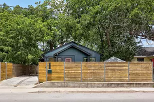 2714 E 2nd St, Austin, TX 78702 - Photo 34