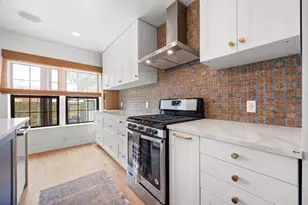 2714 E 2nd St, Austin, TX 78702 - Photo 26