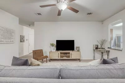 5805 Alomar Cove, Del Valle, TX 78617 - Photo 14