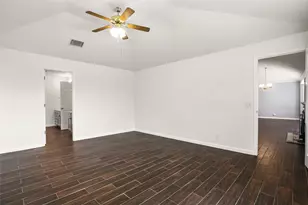 1301 Waterfall Ave, Leander, TX 78641 - Photo 20