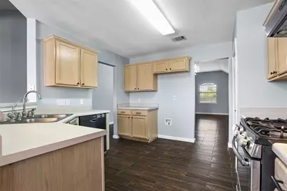 1301 Waterfall Avenue, Leander, TX 78641 - Photo 6