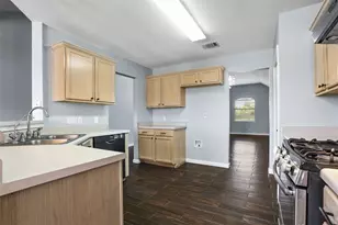 1301 Waterfall Ave, Leander, TX 78641 - Photo 6