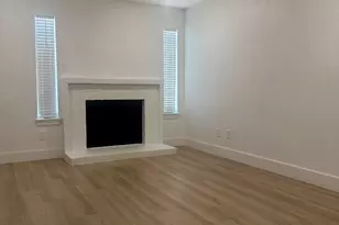 1818 River Crossing Cir, Austin, TX 78741 - Photo 2